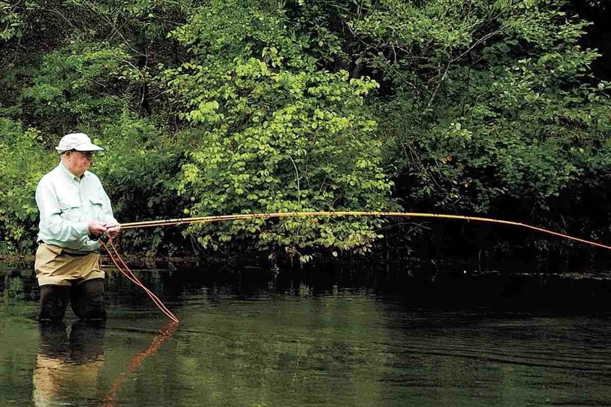 Fly angler Lefty Kreh demonstrates a casting technique.